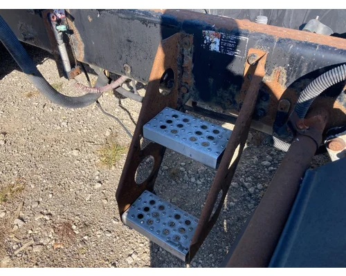 Freightliner C120 CENTURY Step (Fuel Tank, Fairing
