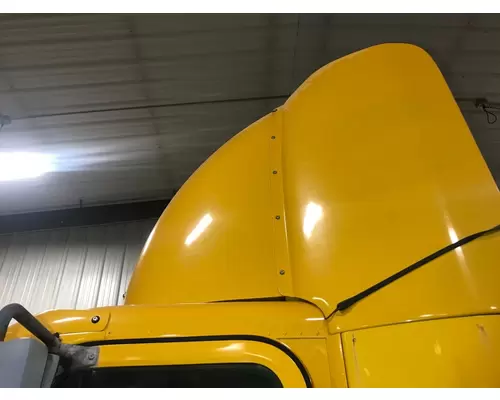 Freightliner C120 CENTURY Wind Deflector