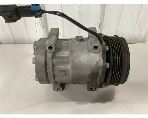 Air Conditioner Compressor Freightliner C120 CENTURY Vander Haags Inc WM