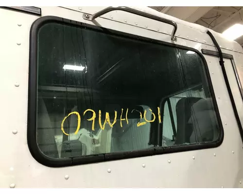 Back Glass Freightliner C120 CENTURY Vander Haags Inc Dm
