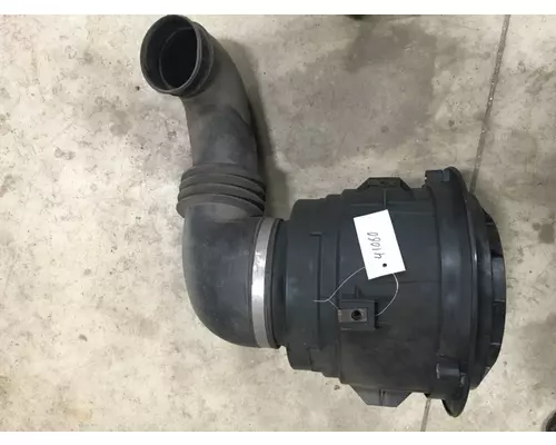 Freightliner C2 Air Cleaner