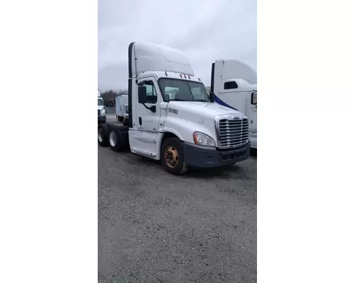Freightliner CASCADIA 125 Dismantled Vehicles