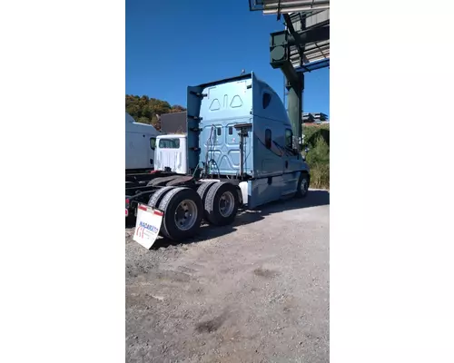 Freightliner CASCADIA 125 Vehicle for Sale