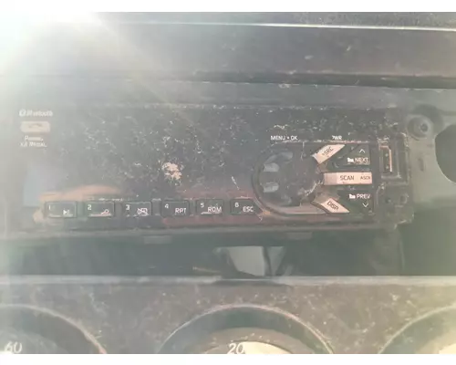 Freightliner CASCADIA AV Equipment