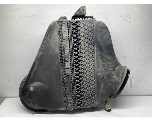 Freightliner CASCADIA Air Cleaner