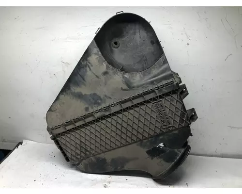 Freightliner CASCADIA Air Cleaner