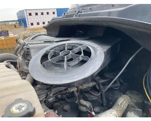 Freightliner CASCADIA Air Cleaner