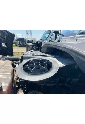 Freightliner CASCADIA Air Cleaner