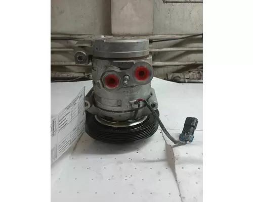 Freightliner CASCADIA Air Conditioner Compressor Clutch