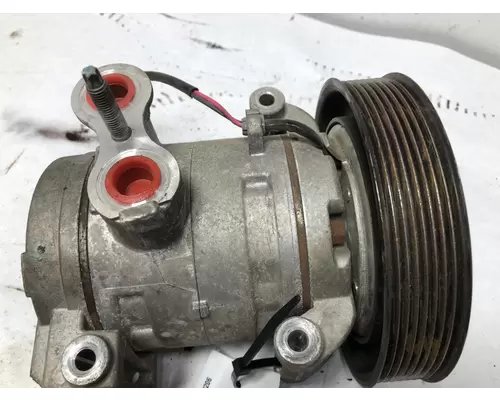 Freightliner CASCADIA Air Conditioner Compressor