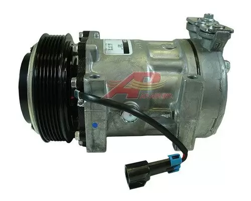 Freightliner CASCADIA Air Conditioner Compressor