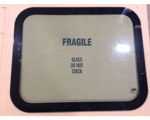 Freightliner CASCADIA Back Glass