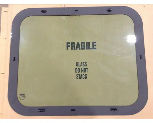 Freightliner CASCADIA Back Glass