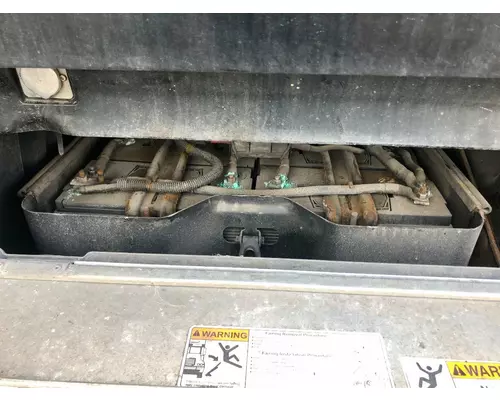 Freightliner CASCADIA Battery Box