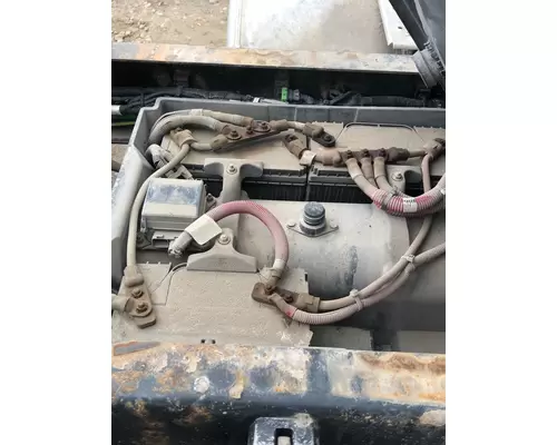 Freightliner CASCADIA Battery Box