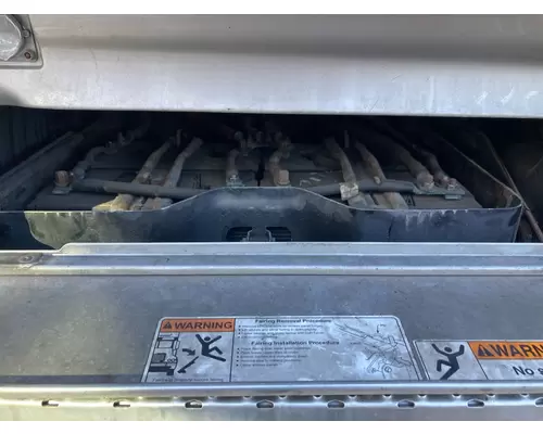 Freightliner CASCADIA Battery Box