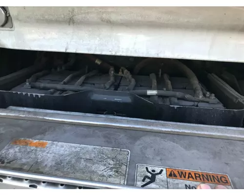 Freightliner CASCADIA Battery Box