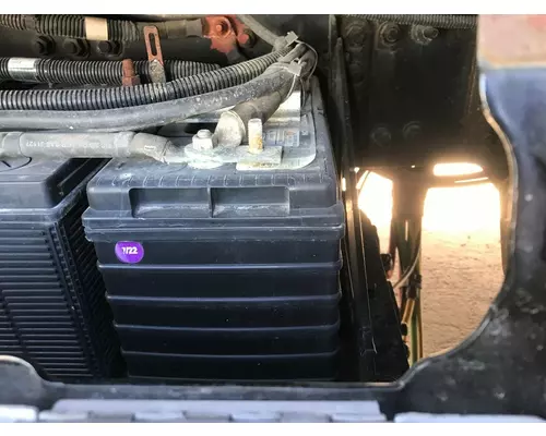 Freightliner CASCADIA Battery Box