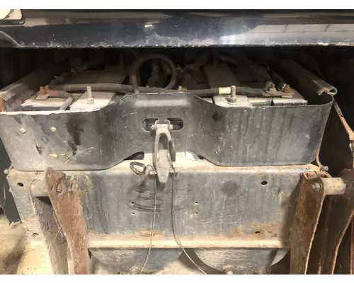 Freightliner CASCADIA Battery Box