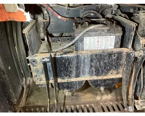 Freightliner CASCADIA Battery Box