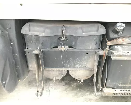 Freightliner CASCADIA Battery Box