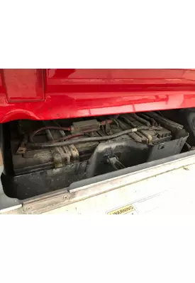 Freightliner CASCADIA Battery Box