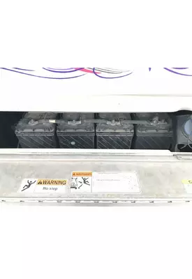 Freightliner CASCADIA Battery Box