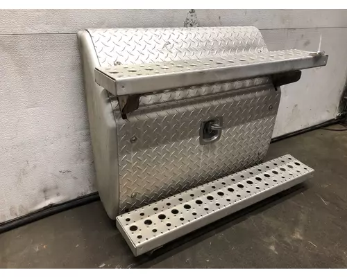 Freightliner CASCADIA Battery Box