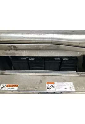 Freightliner CASCADIA Battery Box