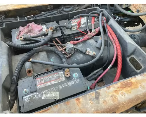 Freightliner CASCADIA Battery Box