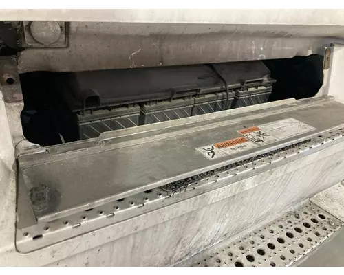 Freightliner CASCADIA Battery Box