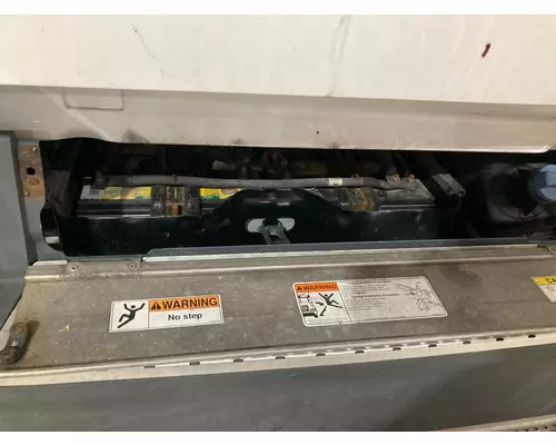 Freightliner CASCADIA Battery Box