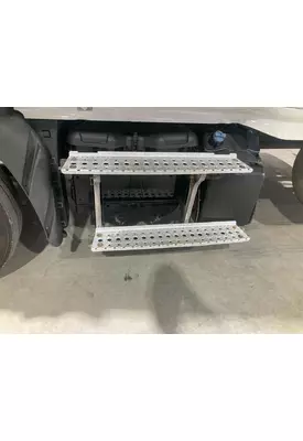 Freightliner CASCADIA Battery Box