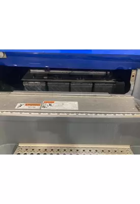 Freightliner CASCADIA Battery Box