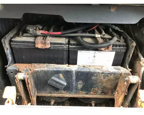 Freightliner CASCADIA Battery Box