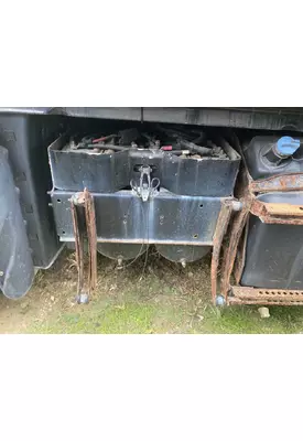 Freightliner CASCADIA Battery Box