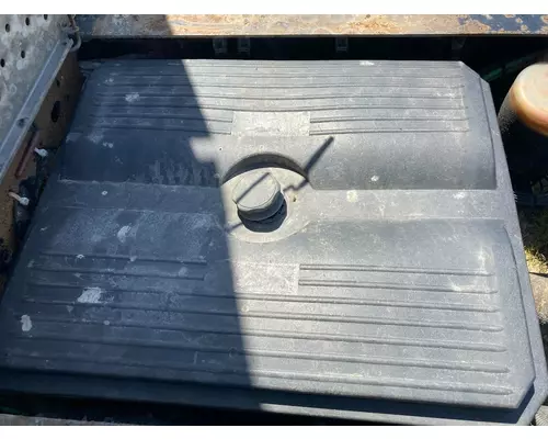 Freightliner CASCADIA Battery Box