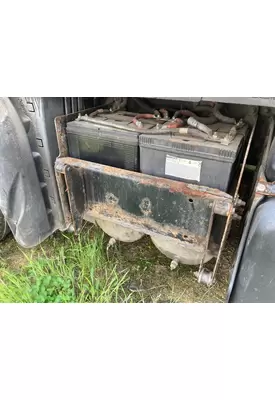 Freightliner CASCADIA Battery Box