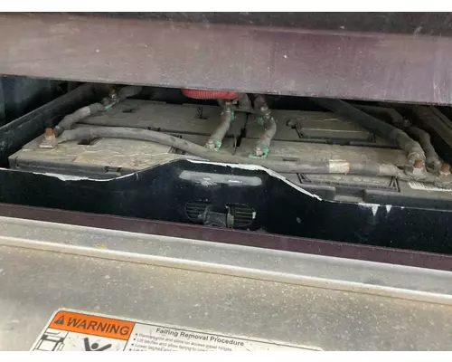 Freightliner CASCADIA Battery Box