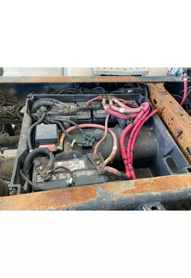 Freightliner CASCADIA Battery Box