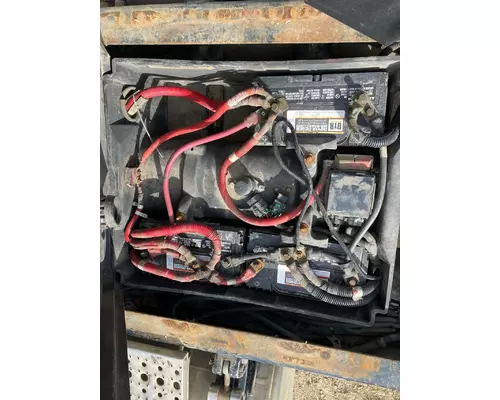 Freightliner CASCADIA Battery Box