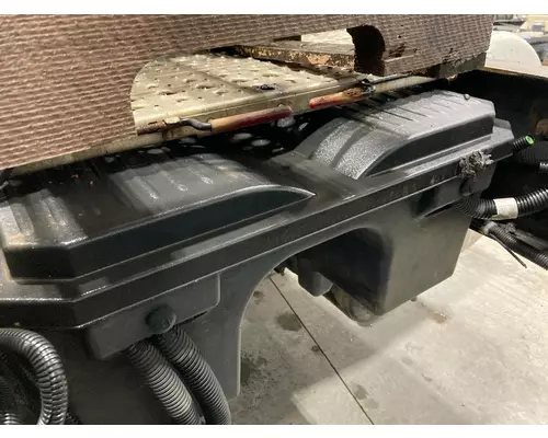 Freightliner CASCADIA Battery Box