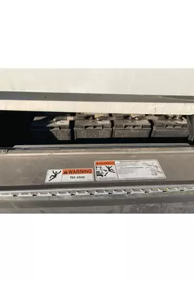 Freightliner CASCADIA Battery Box