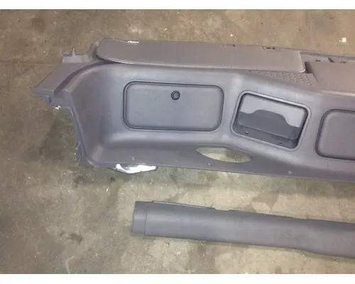 Freightliner CASCADIA Body, Misc. Parts