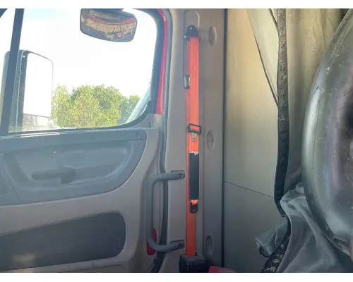 Freightliner CASCADIA Body, Misc. Parts