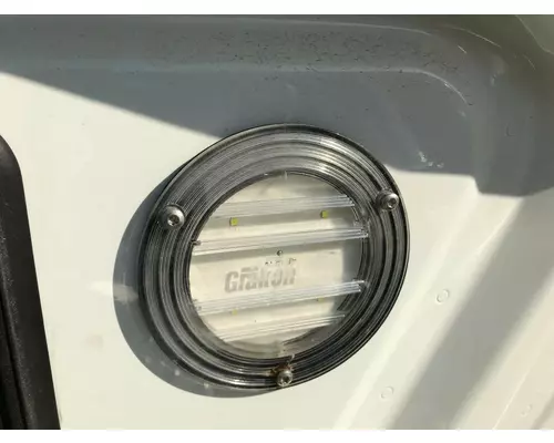 Freightliner CASCADIA Body, Misc. Parts