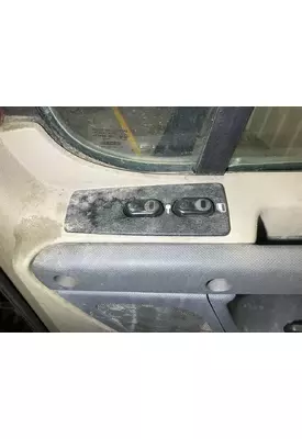 Freightliner CASCADIA Body, Misc. Parts