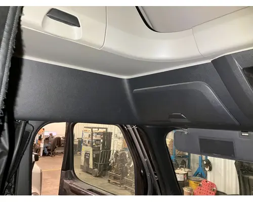 Freightliner CASCADIA Body, Misc. Parts