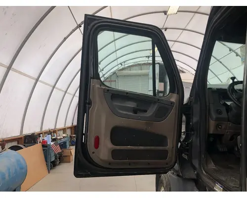 Freightliner CASCADIA Body, Misc. Parts