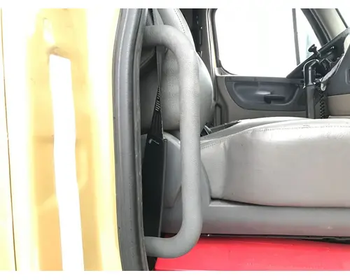 Freightliner CASCADIA Body, Misc. Parts